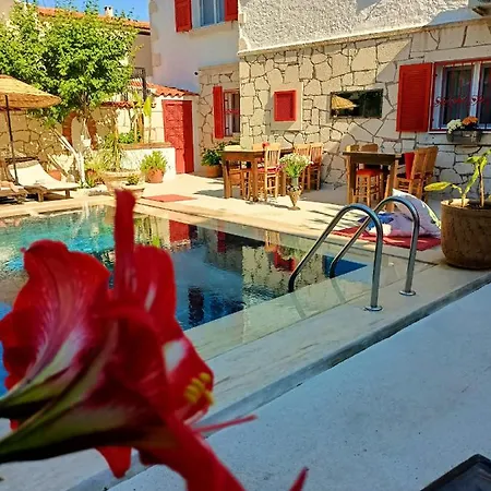 Otel Bademıçı Alaçatı