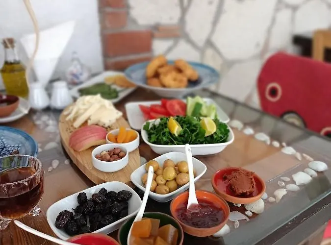 Bademici فندق ألاتشاتي