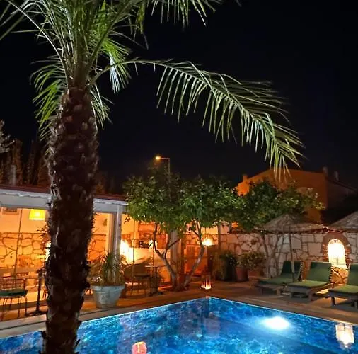 فندق Bademici