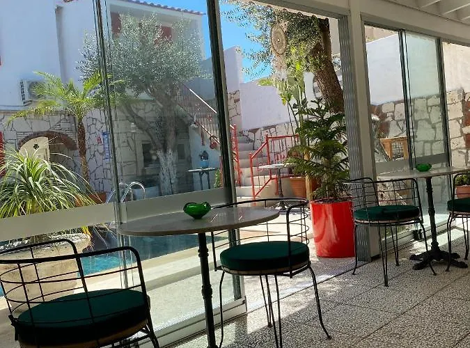Bademici فندق