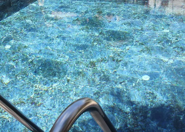 Bademici فندق *